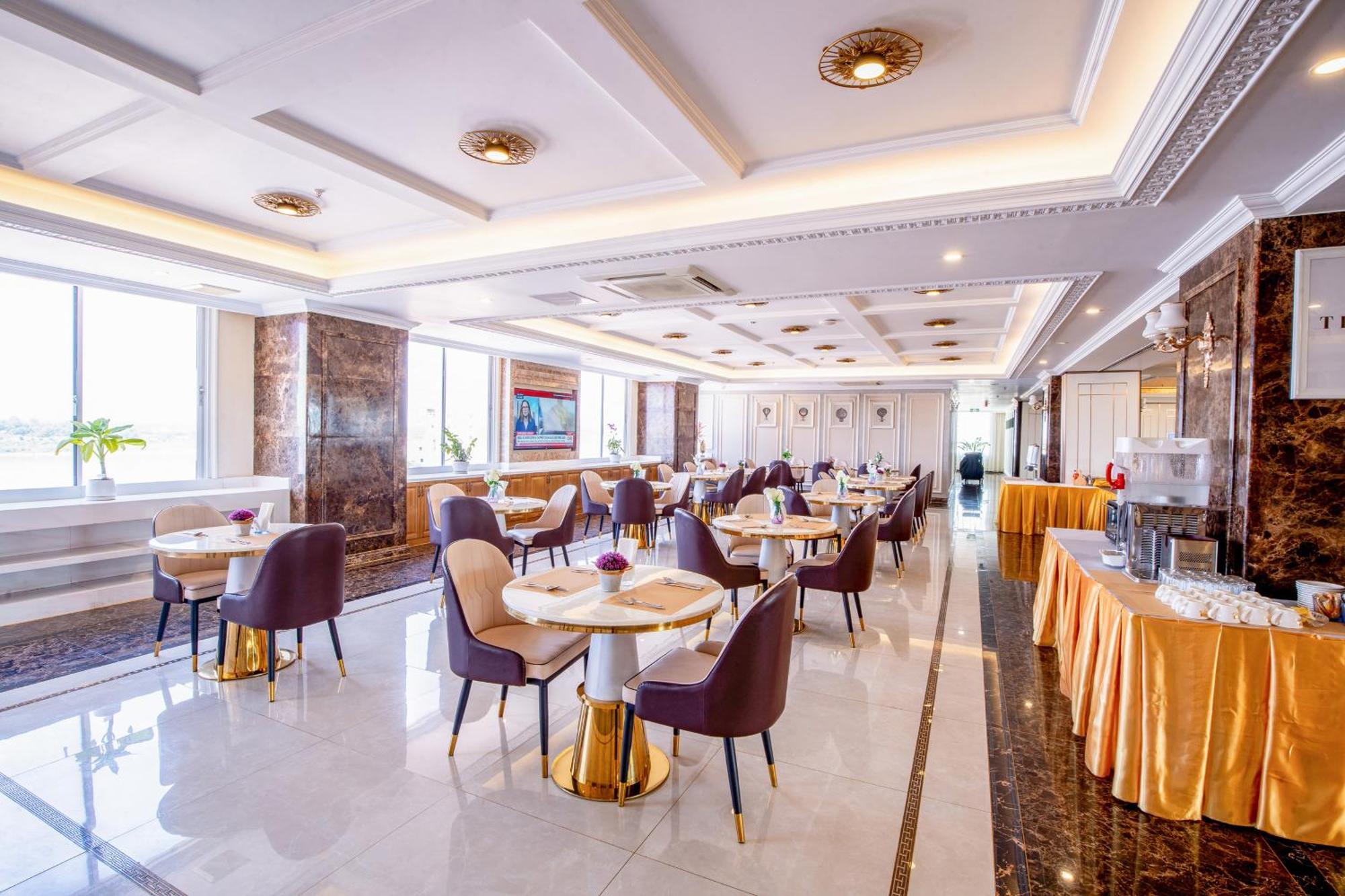 St Hotel Wattay Airport Vientiane Eksteriør billede