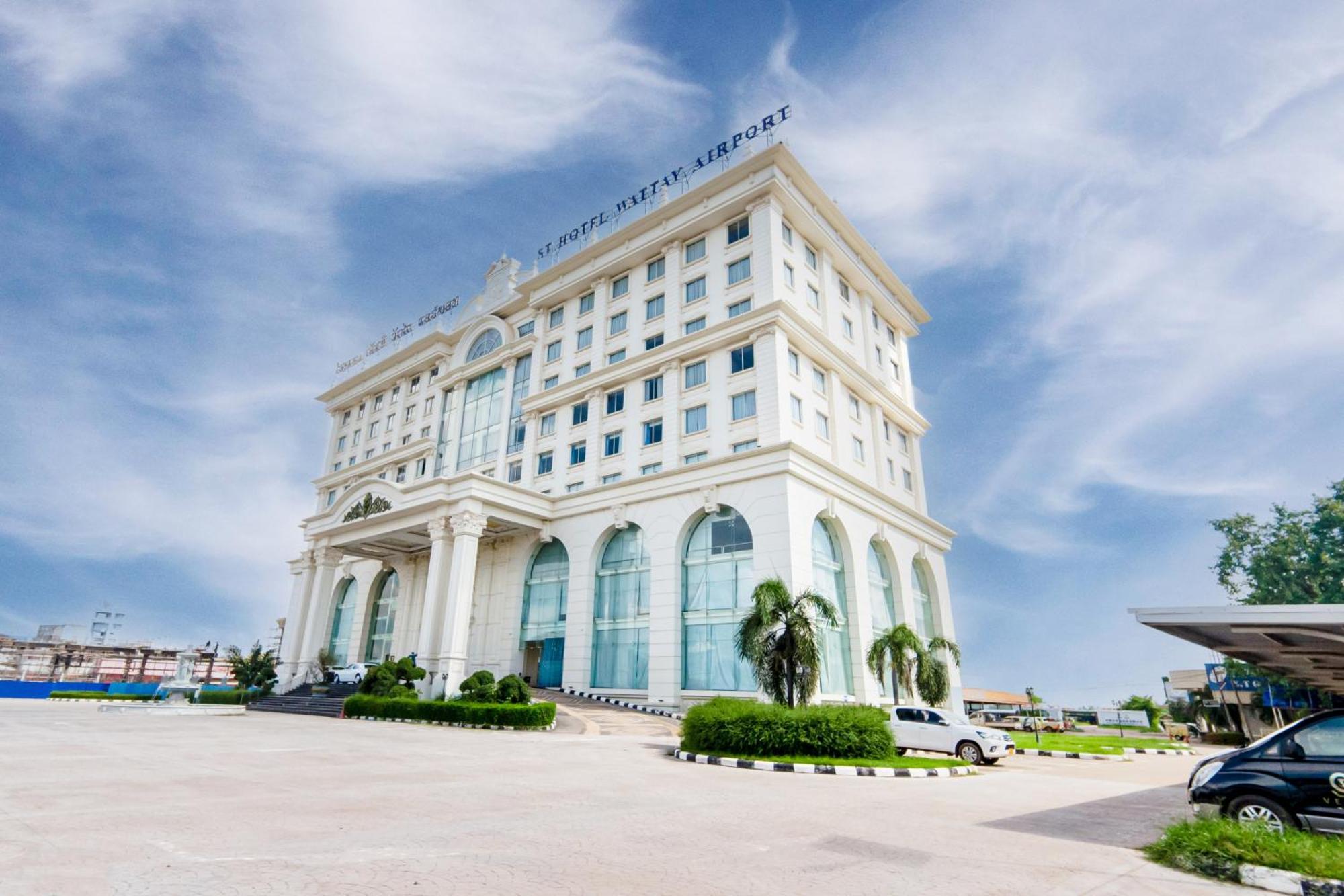 St Hotel Wattay Airport Vientiane Eksteriør billede