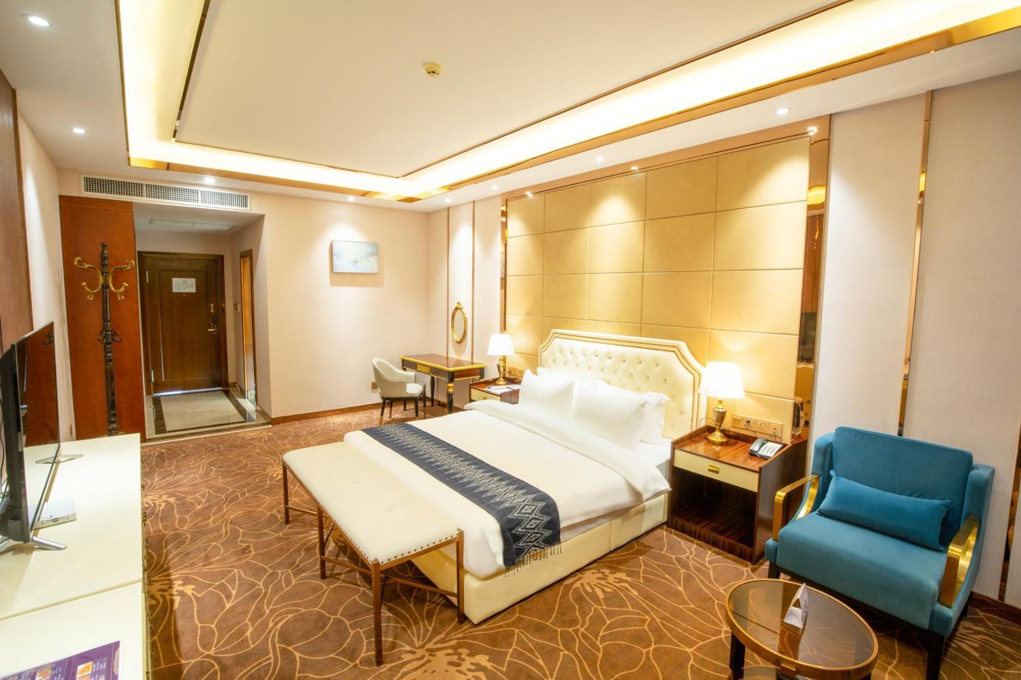 St Hotel Wattay Airport Vientiane Eksteriør billede